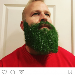 Modelli amatoriali in formato natalizio: su Instagram impazza l'hashtag #gaychristmas - Thumbnail