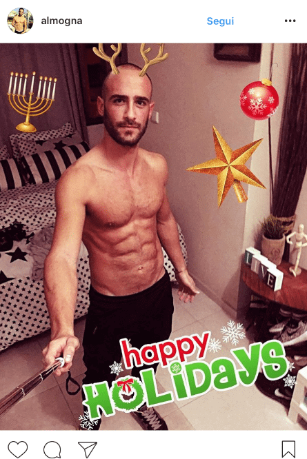 Modelli amatoriali in formato natalizio: su Instagram impazza l'hashtag #gaychristmas