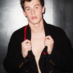 Shawn Mendes, nuova promessa diciottenne del pop, super sexy su Flaunt - Thumbnail