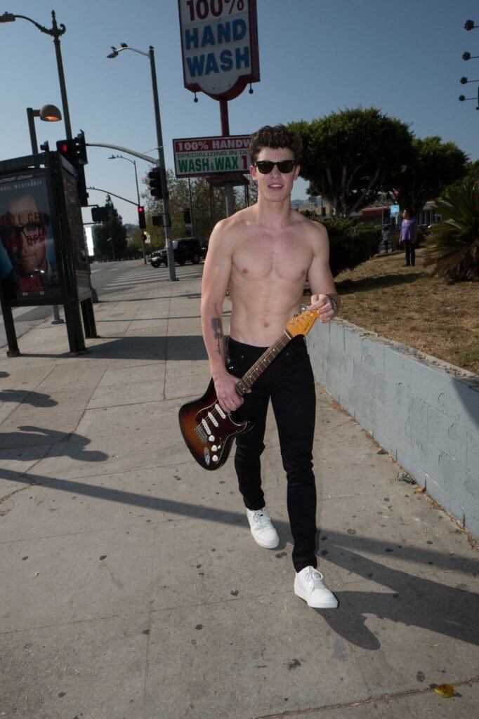 Shawn Mendes, nuova promessa diciottenne del pop, super sexy su Flaunt