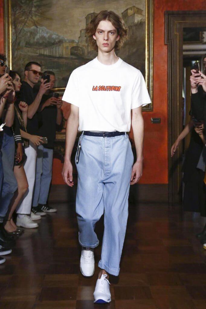 Moda uomo: slogan e statement politici da indossare