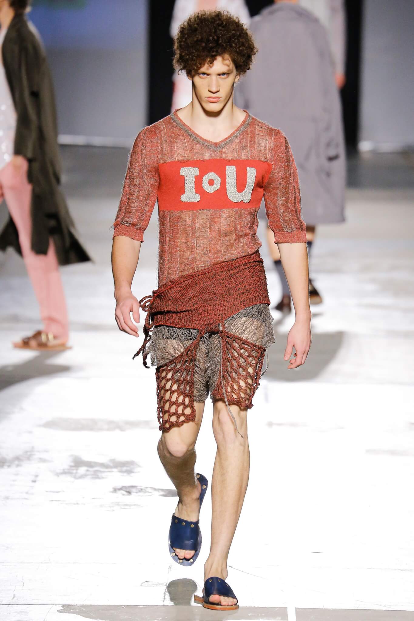 Moda uomo: slogan e statement politici da indossare