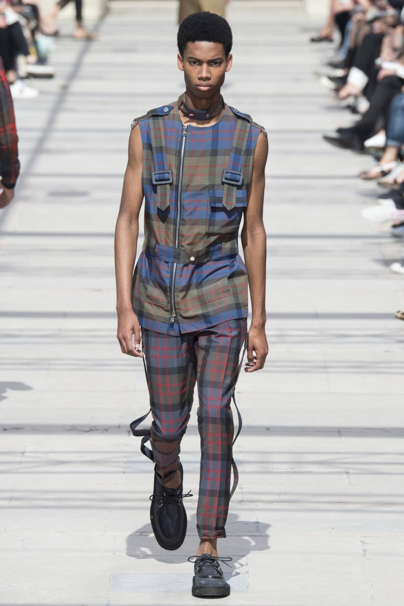 Moda uomo: feticci bondage e fetish