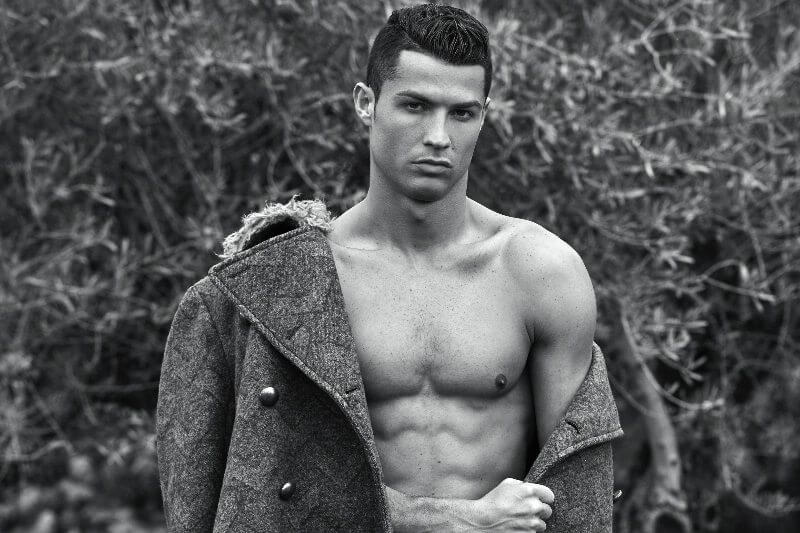 Sexy, sexy, sexy Ronaldo negli scatti di Philippe Vogelenzang