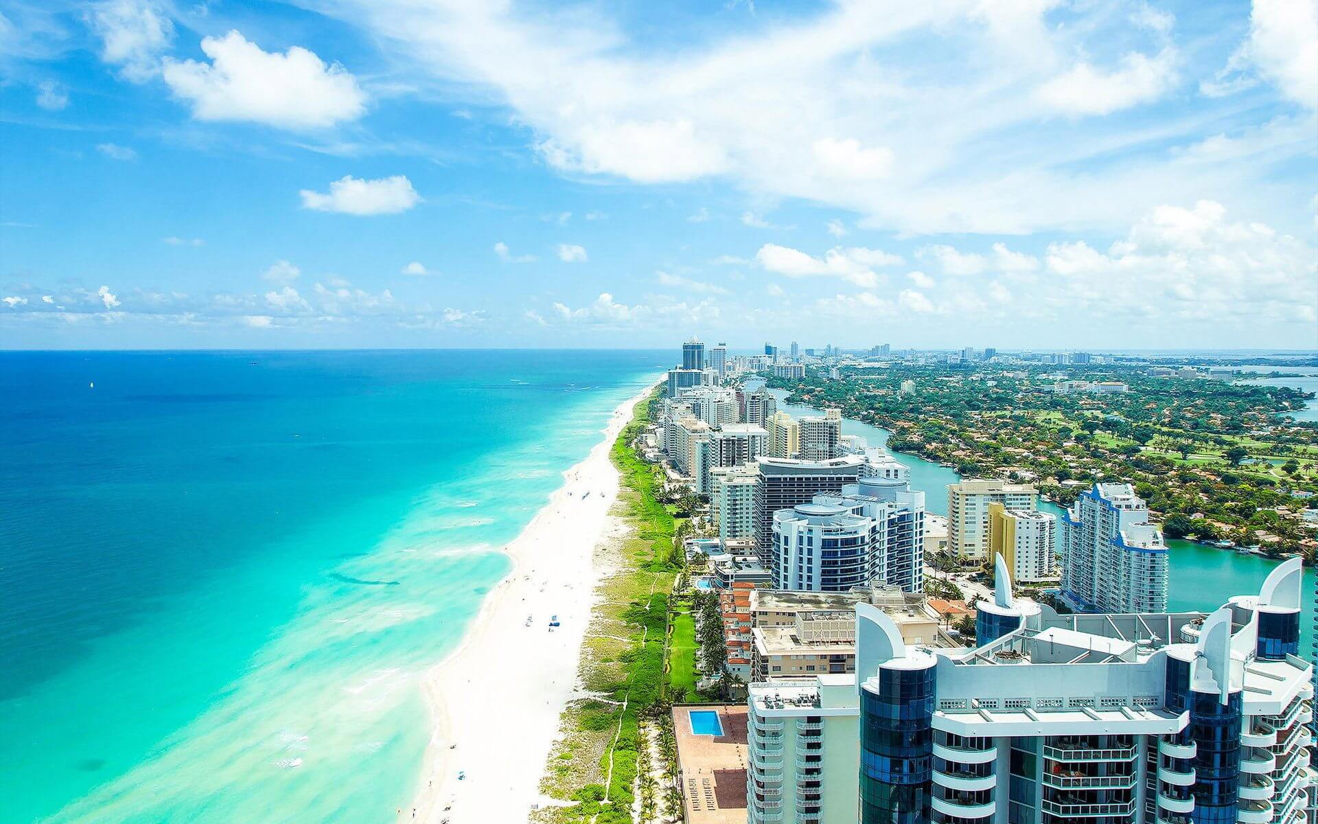 Perché gennaio è un ottimo mese per viaggiare (non solo con la mente) - Miami Beach 1 - Gay.it