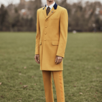 Alexander McQueen: nuova collezione dandy punk ispirata a Oscar Wilde - Thumbnail