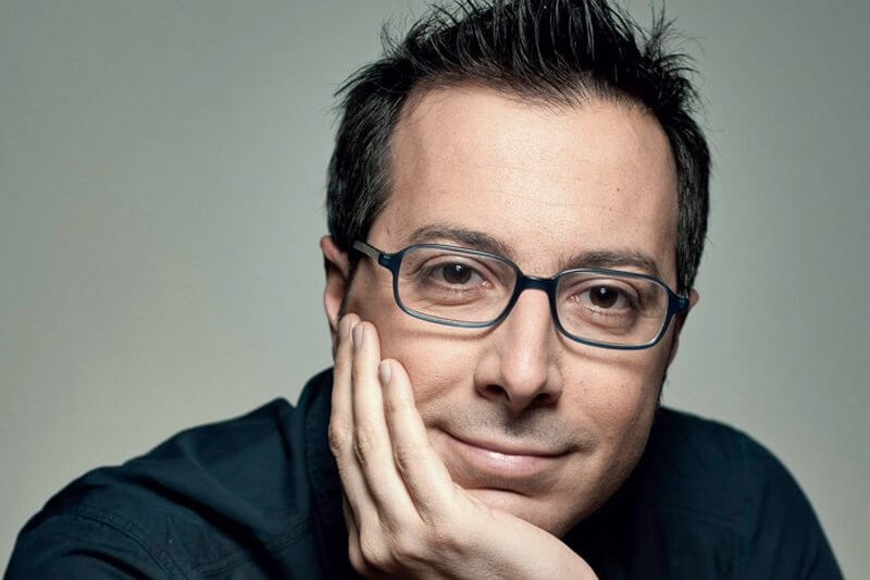 Intervista a Luca Bianchini: “Mollate il cellulare e seguite di più il cuore”