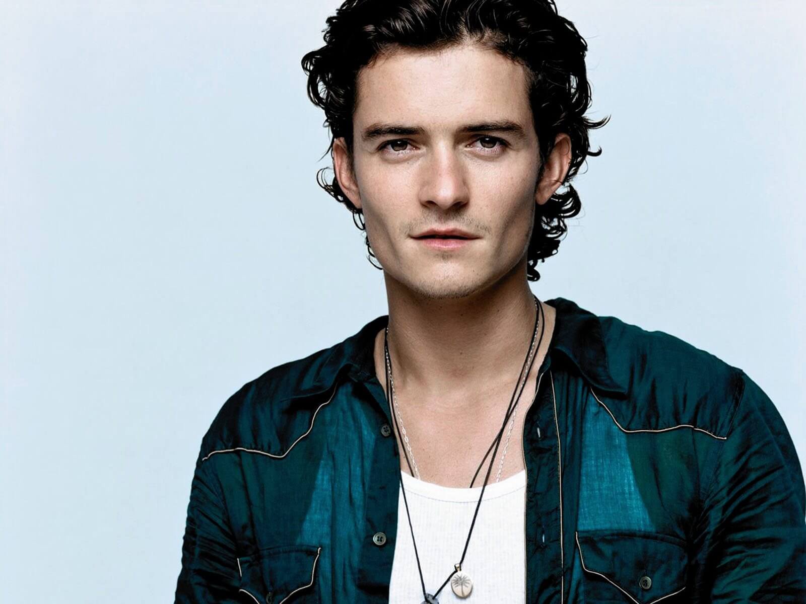 Orlando Bloom compie 40 anni: le foto più sexy del poliedrico attore