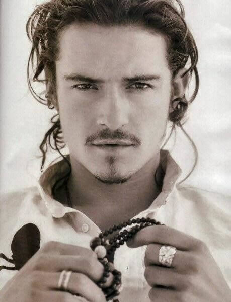 Orlando Bloom compie 40 anni: le foto più sexy del poliedrico attore