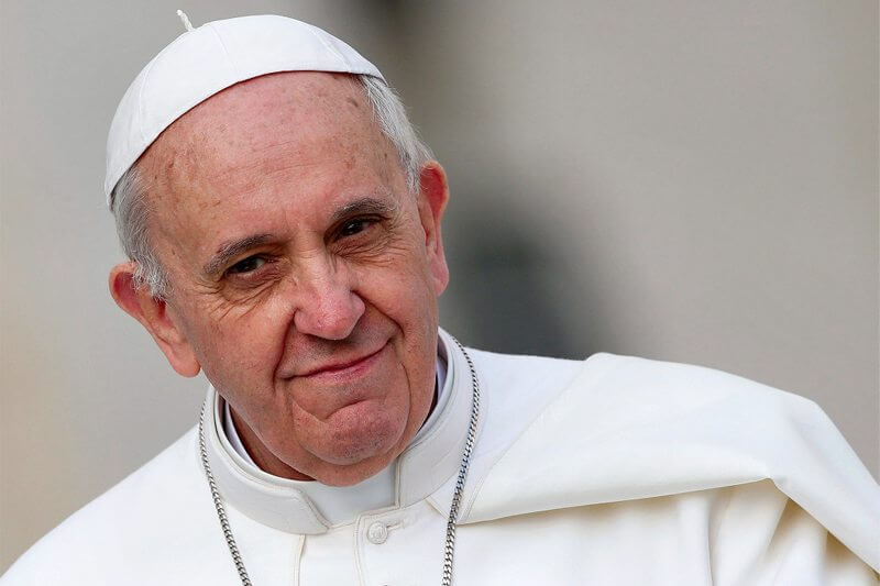 10 anni di Papa Francesco, aperture e chiusure, speranza e lacrime per la comunità LGBTQIA+ - vaticano - Gay.it