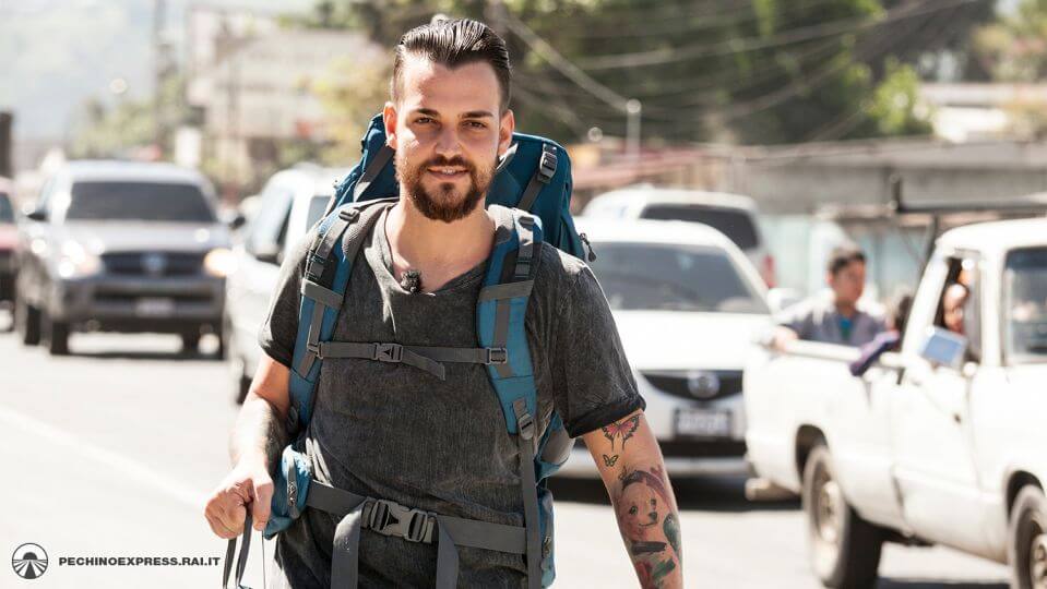 Intervista a Valerio Scanu: "A Ballando tregua per nessuno, giuria compresa!" - 1476741469602 PECHINO EXPRESS 2016 VALERIO SCANU PASSEGGERO MISTERIOSO - Gay.it