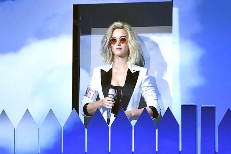 L’esibizione di Katy Perry ai Grammy 2017