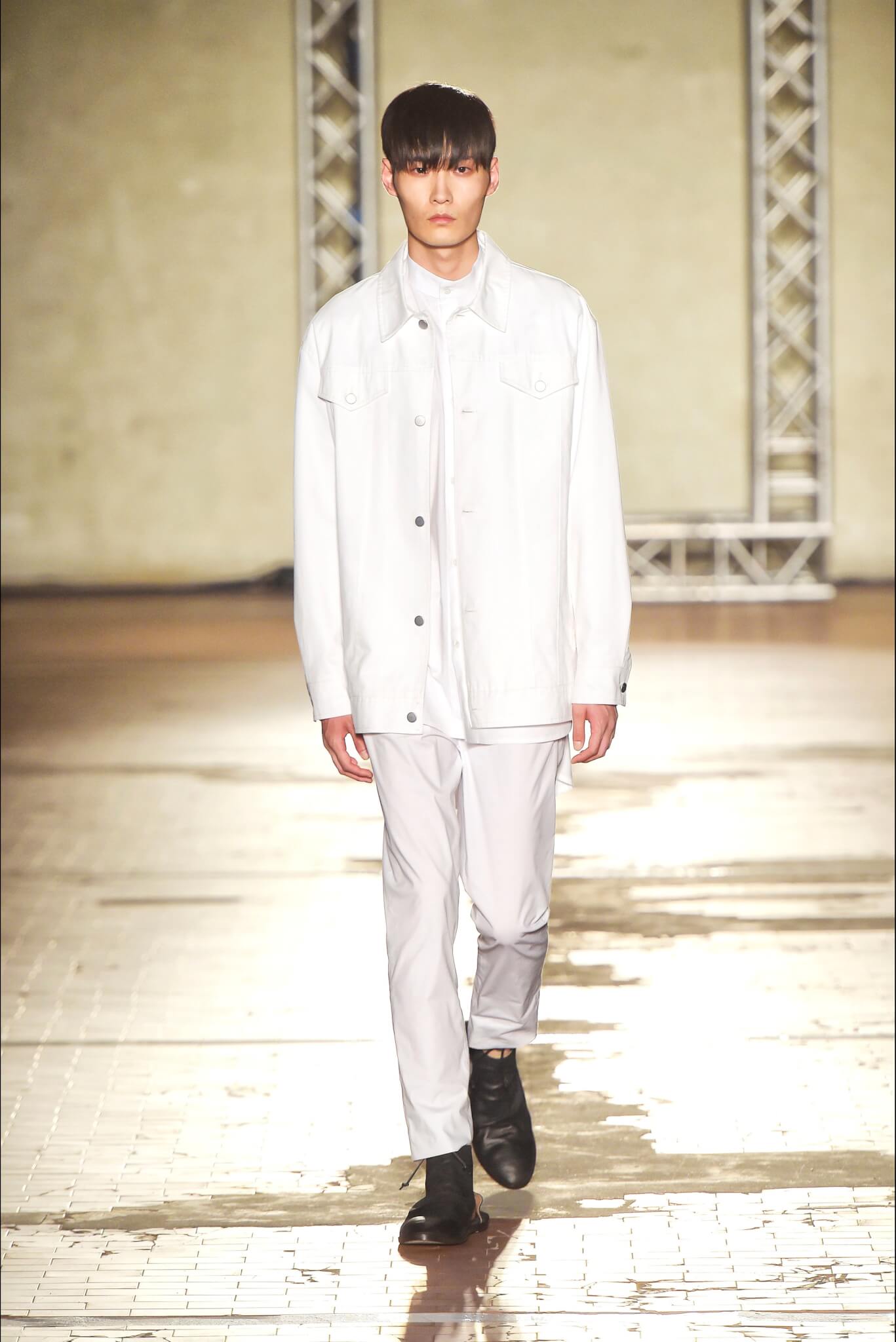 Tendenze Estate 2017: Monocromo - LVanotti - Gay.it