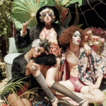 Vogue Italia celebra la comunità LGBT con una raccolta di foto storiche - Thumbnail