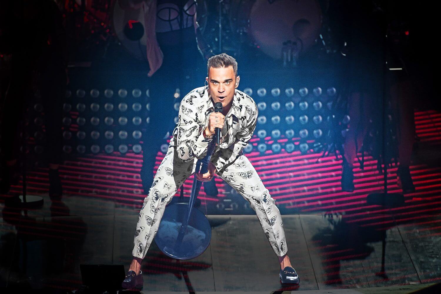 Buon compleanno Robbie Williams: la gallery che lo festeggia