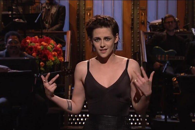 Kristen Stewart fa coming out in diretta tv: “Sono così gay”