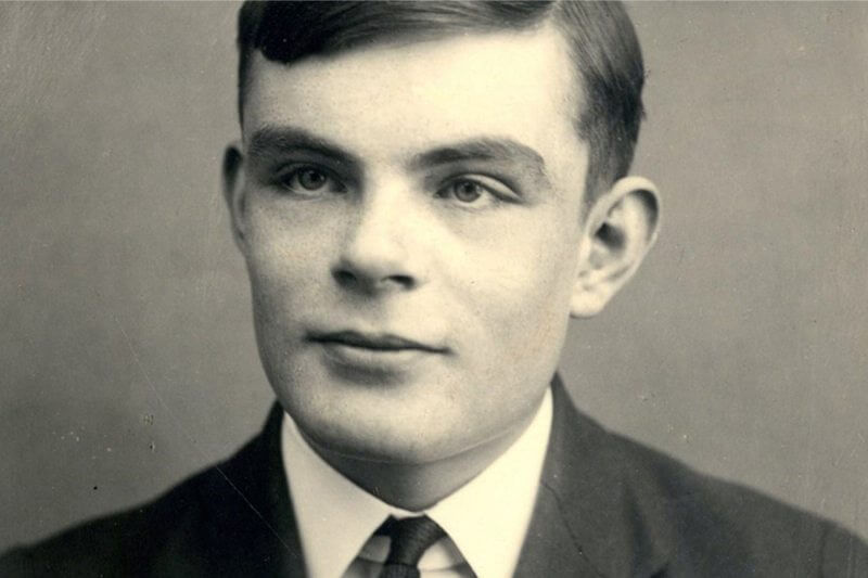UK: in vigore la Turing Law che riabilita migliaia di condannati per omosessualità