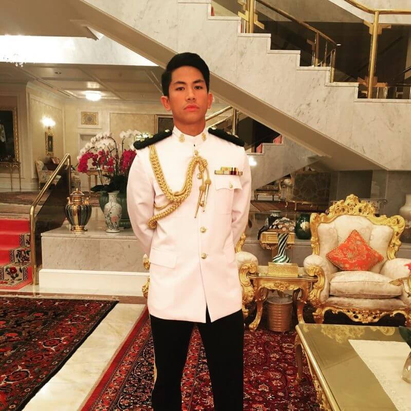 Il Principe del Brunei vi farà venire voglia di monarchia