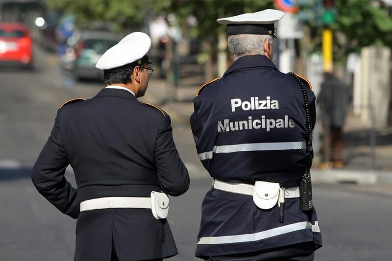 Bari: parte il corso per vigili urbani contro omofobia e discriminazioni di genere