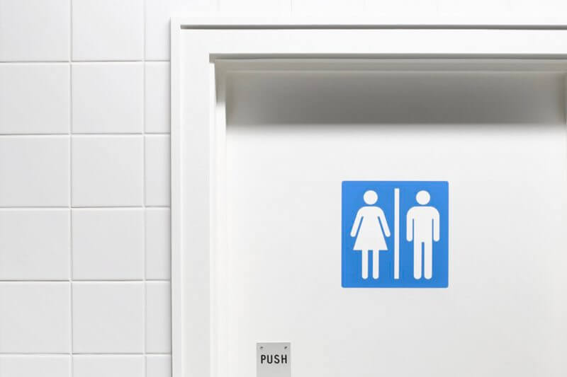 North Carolina: la legge contro le persone transgender verrà (in parte) abolita
