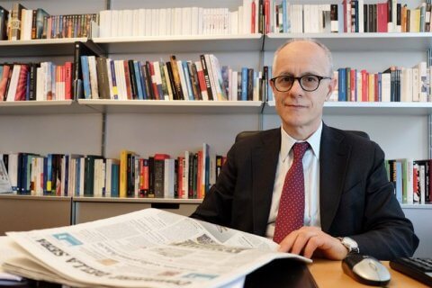 Il direttore del Corriere, Luciano Fontana: "Irresponsabile la politica che non si occupa delle adozioni gay" - fontana - Gay.it