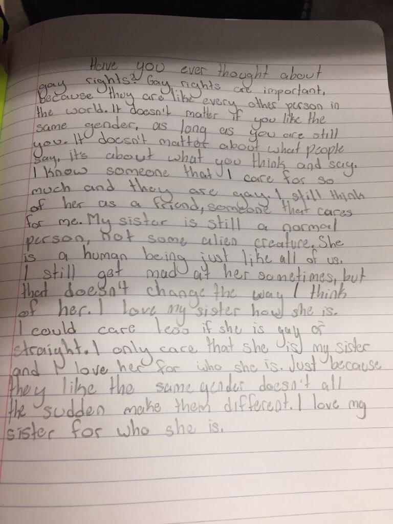 12enne scrive un commovente tema sul coming out della sorella: "Non è un alieno, la amo così com'è" - letter 2 - Gay.it