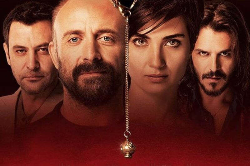 Misterioso e sensuale, Rosso Istanbul di Ozpetek è un grande enigma amoroso