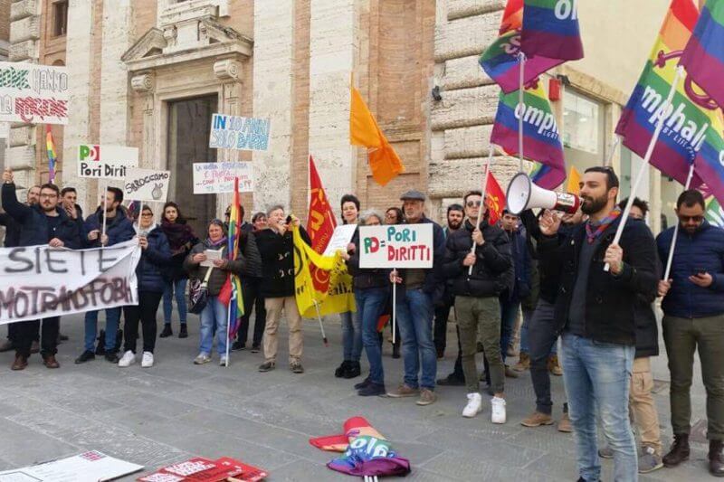 Umbria, salta di nuovo la discussione sulla legge contro l'omotransfobia - umbria 1 - Gay.it