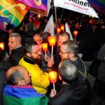 Iera sera a Milano la fiaccolata contro le persecuzioni omofobe in Russia e Cecenia - Thumbnail