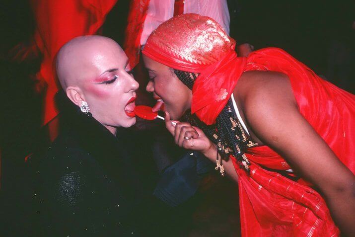 Queste foto dello Studio 54 ti faranno venire voglia di ballare (e non solo)