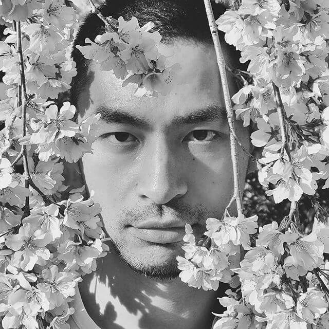 Questo account Instagram dimostra che gli asiatici possono essere molto sexy