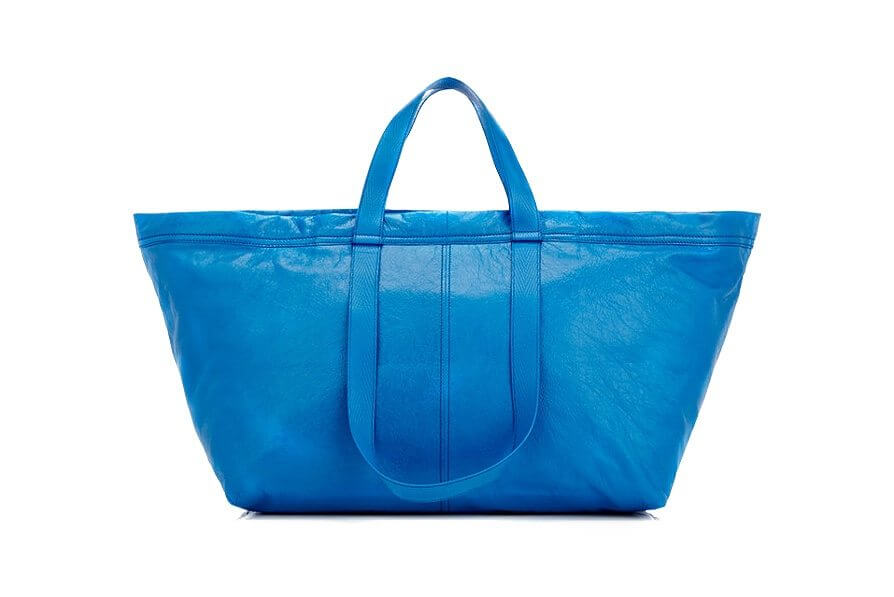 Ti piace la borsa gialla IKEA? Comprane una blu, di Balenciaga - balenciagaikea - Gay.it