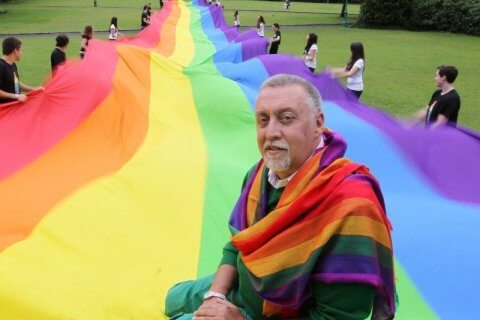 Gilbert Baker, è morto l'inventore della bandiera rainbow - gilbertBaker1 1030x652 - Gay.it