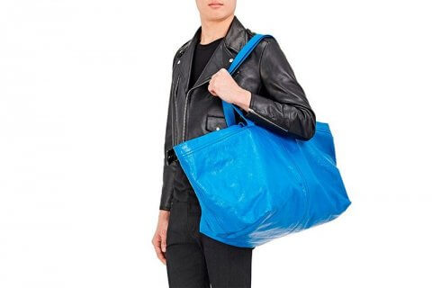 Ti piace la borsa gialla IKEA? Comprane una blu, di Balenciaga - ikea - Gay.it