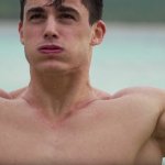 Pietro Boselli, il prof più bello del mondo, accusato di razzismo nel nuovo video - Thumbnail