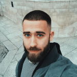 Il maestro di yoga più sexy che abbiate mai visto: viaggio nell'Instagram di Patrick Beach - Thumbnail