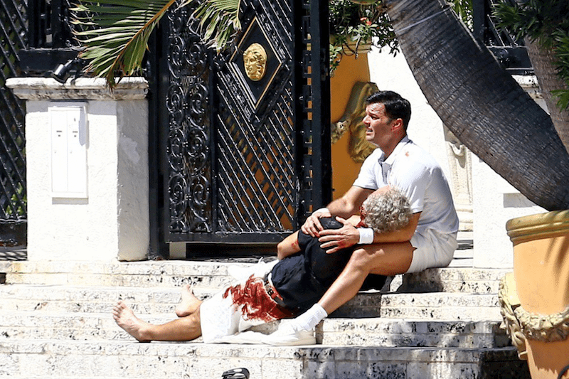 Ricky Martin sul set di American Crime Story piange il cadavere di Versace