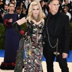 Madonna, Katy Perry, Rihanna e le altre: gli attesi look del Met Gala 2017 - Thumbnail