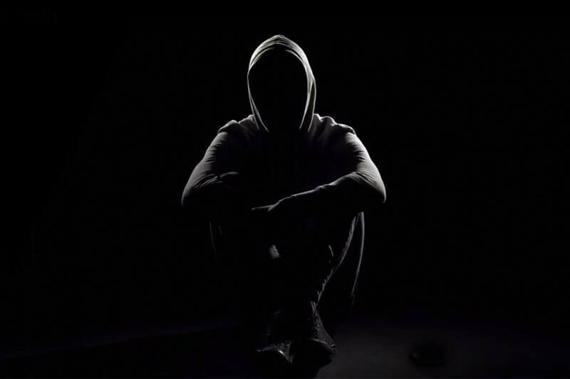 Scuola e associazioni LGBT contro il cyberbullismo: nasce il video #IoStoConTe
