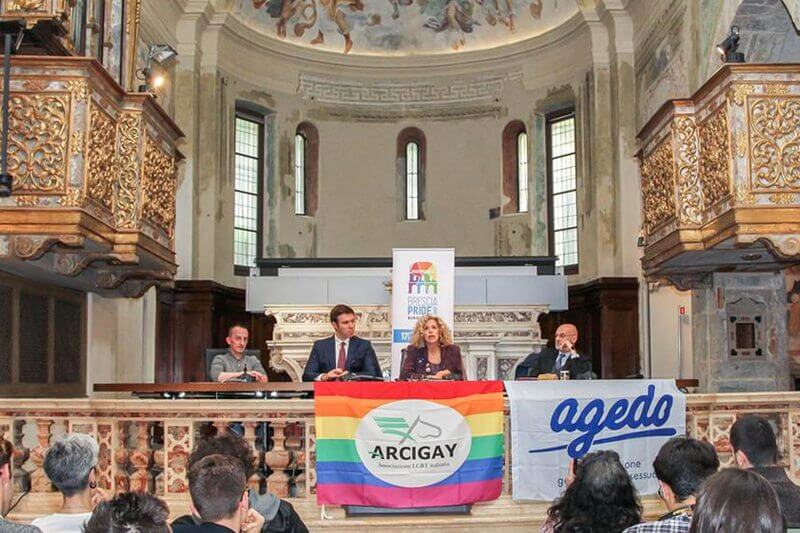 “Dopo le unioni civili ora serve il matrimonio egualitario”: Monica Cirinnà all’incontro contestato a Brescia
