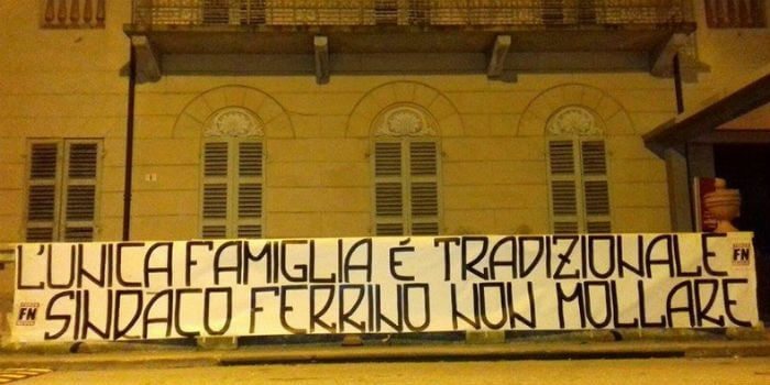 Unioni civili: a settembre il sindaco aveva detto no, Massimo e Luca si sono sposati in un altro comune - massimo luca unione civile 3 - Gay.it