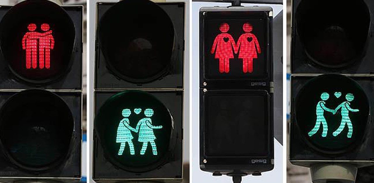 A Torino arriva il semaforo LGBT: coppie gay al posto delle luci - semafori - Gay.it