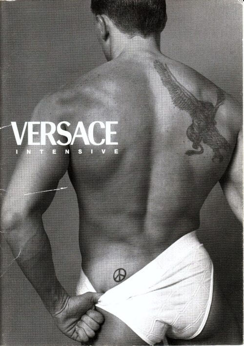 Hot Fashion, le campagne più sexy di Versace