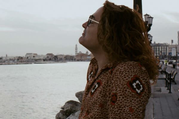 Per la Giornata contro l'Omofobia al Senato proiezione di Varichina, il film sul queer nella Bari degli anni '70 - varichina 2 - Gay.it