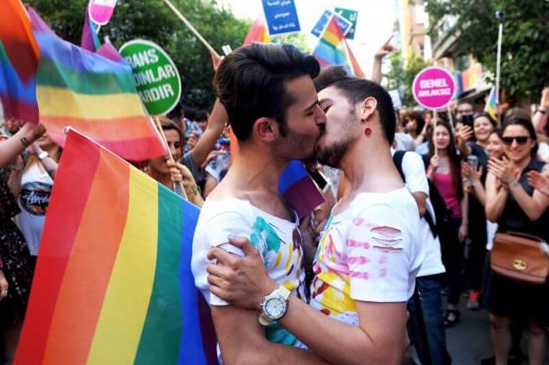 Istanbul Pride: vietato per il terzo anno consecutivo