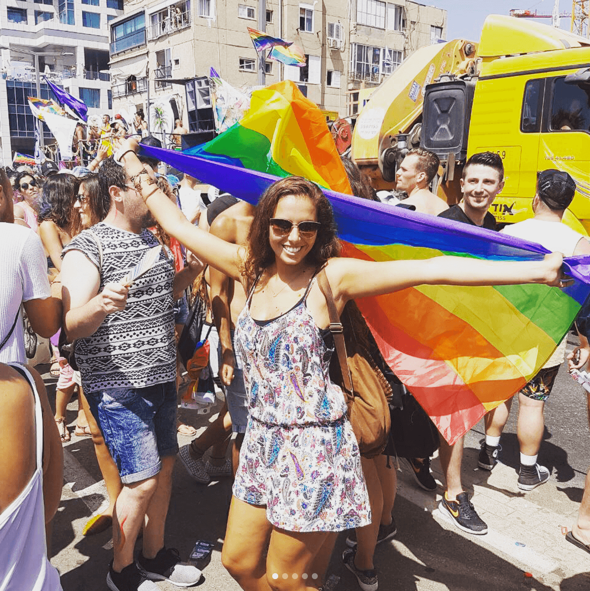 Tel Aviv Pride, in 200mila in piazza: bloccata la protesta per i diritti dei palestinesi - Schermata 2017 06 14 alle 12.39.11 - Gay.it