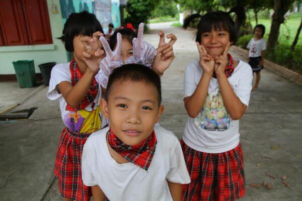Cambogia: introdotti nelle scuole corsi di educazione alle tematiche LGBT e di genere - cambogia 2 - Gay.it