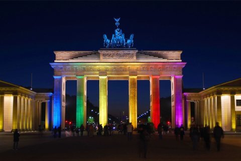 Germania: sì del Parlamento al risarcimento di 5000 gay vittime delle leggi naziste - germania - Gay.it