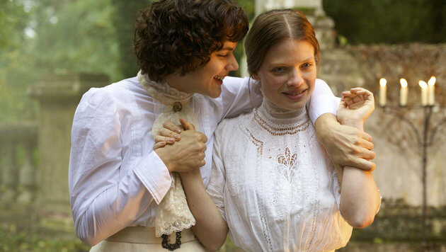 Soko, nuova stella cinema francese ed ex di Kristen Stewart, è la ballerina lesbica di Io danzerò - io danzero%CC%80 2 - Gay.it