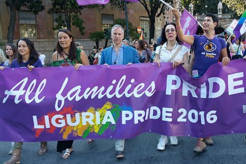 Genova: con la nuova giunta addio al patrocinio del Pride - liguria pride 2016 - Gay.it